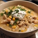 white chicken chili crockpot​